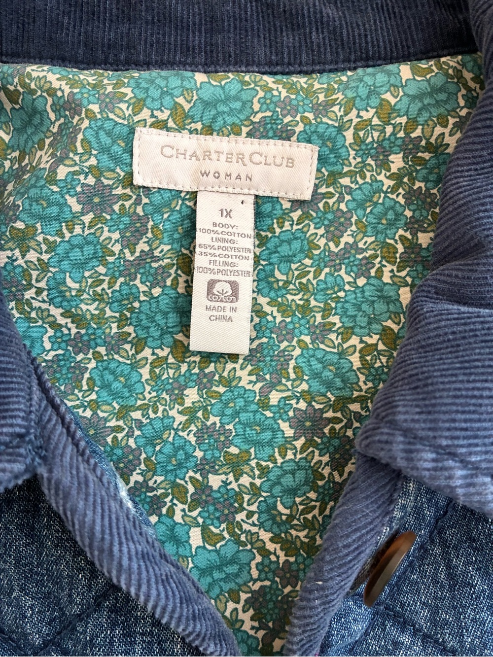 VINTAGE Quilted Denim Blue Women’s Chore Jacket with Corduroy Collar and Details - Picture 3 of 4